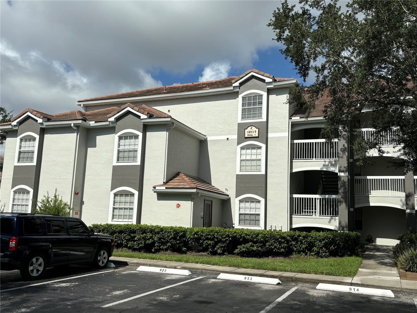13917 FAIRWAY ISLAND Drive #917, Orlando, FL 32837