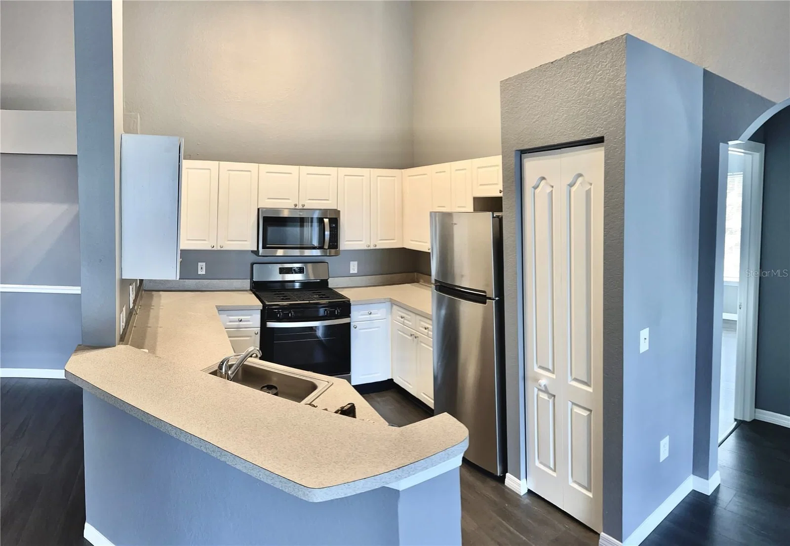 3361 KIRKMAN Road #821 5