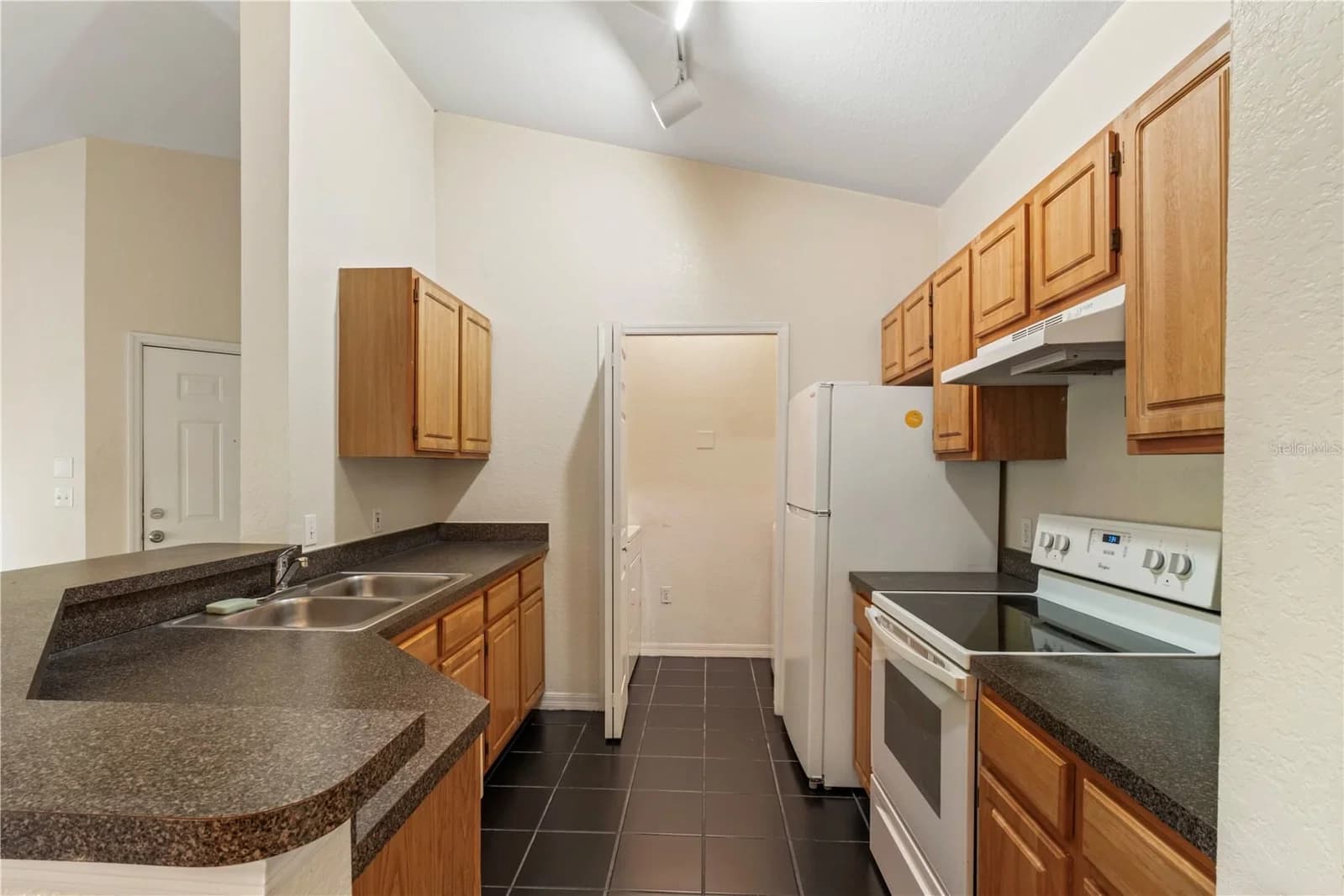 6025 WESTGATE Drive #2533, Orlando, FL 32835 3