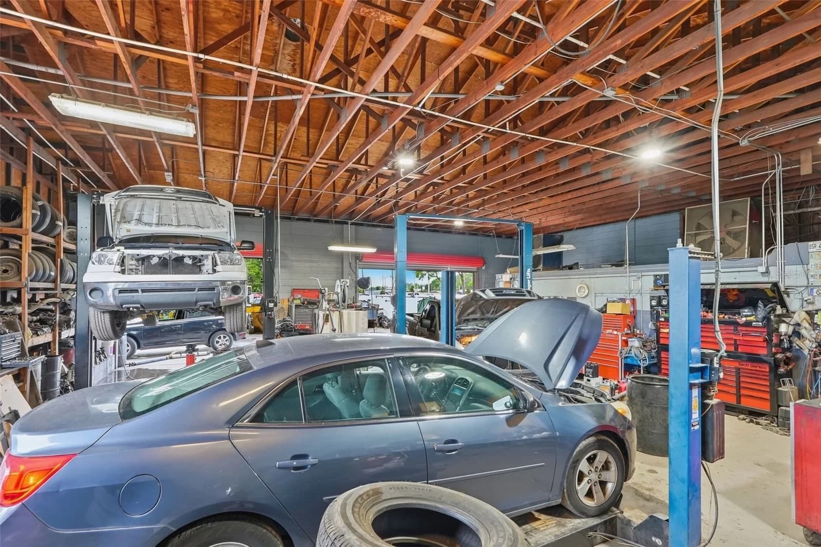 6512 OLD CHENEY Highway 5