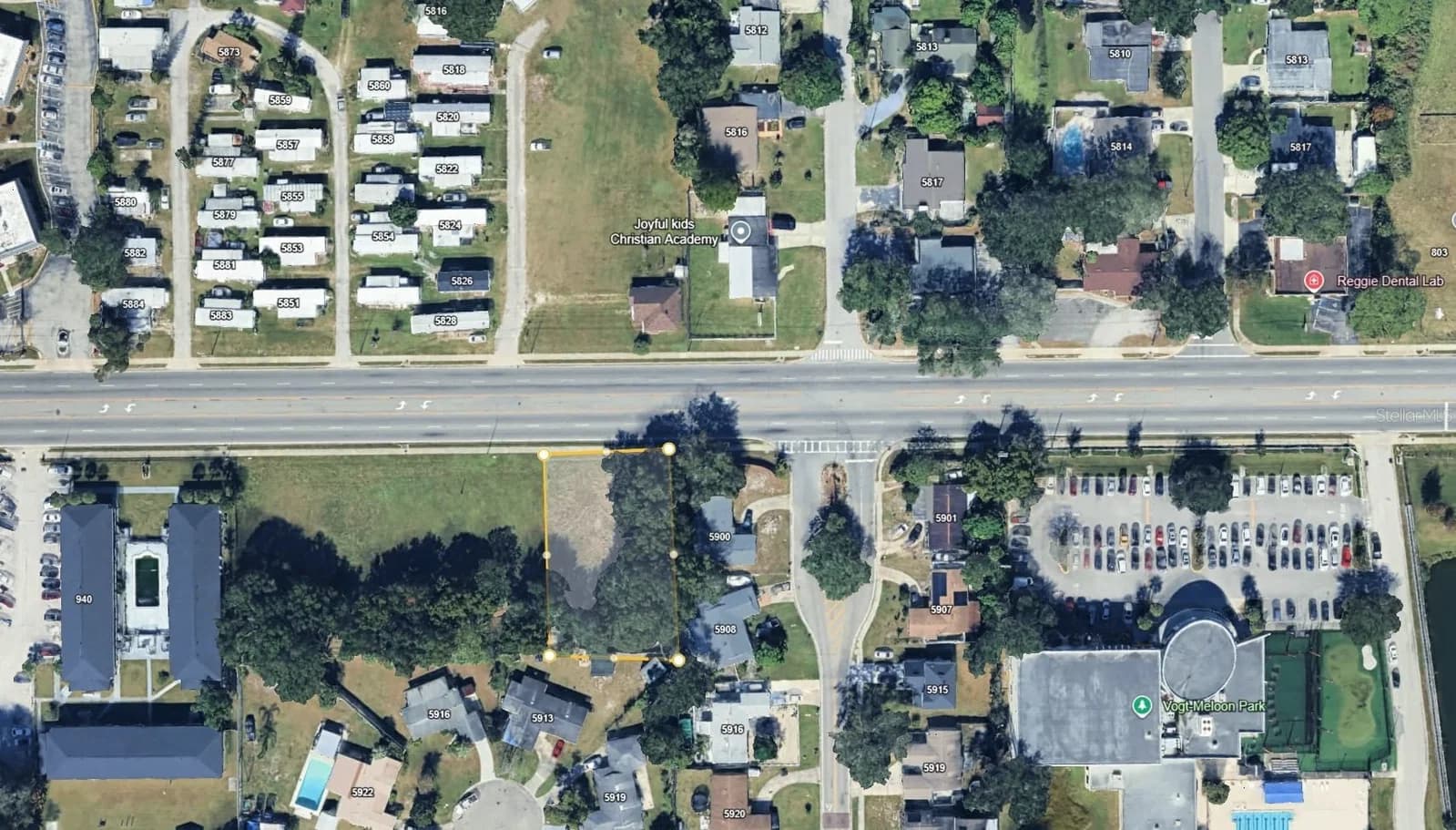 840 OAK RIDGE Road, Orlando, FL 32809 2