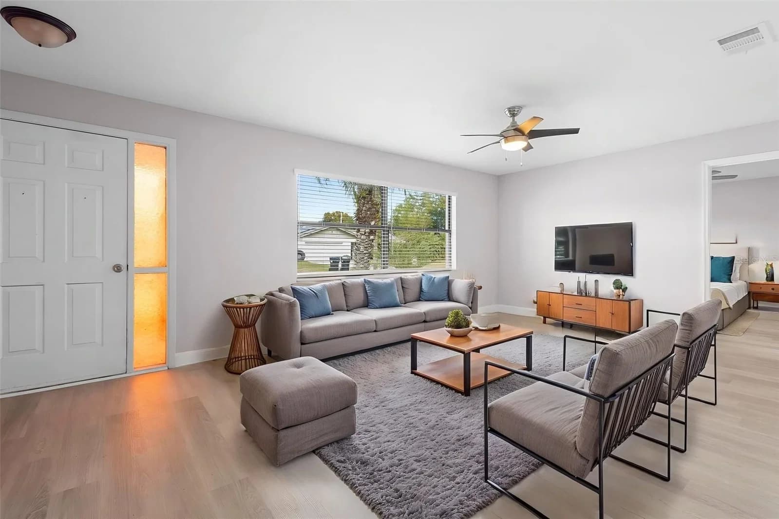 10140 BRIDLEWOOD Avenue, Orlando, FL 32825 2