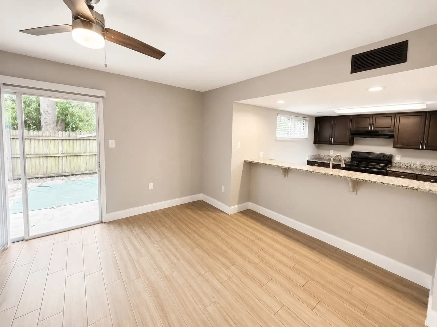 3922 CRAYRICH Circle #C-4, Orlando, FL 32839 3