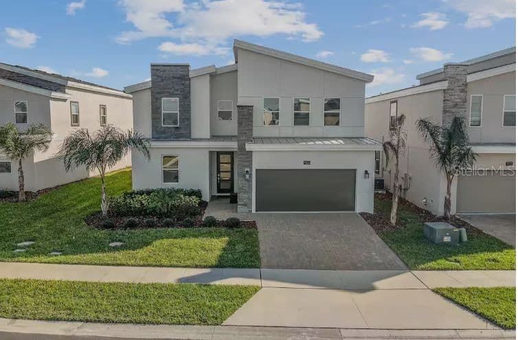 913 OCEAN COURSE, Davenport, FL 33896