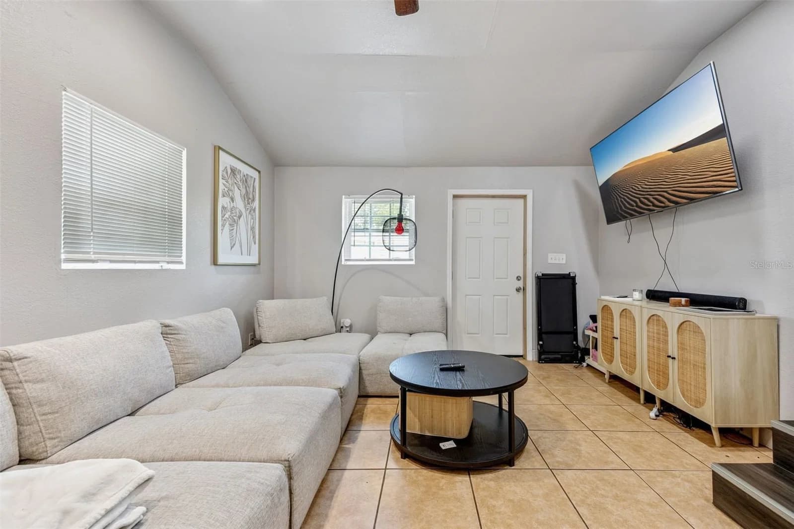 5212 ALOHA Street 5