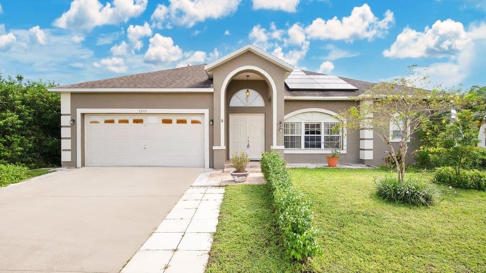 5203 JASMINE TRACE, Kissimmee, FL 34758