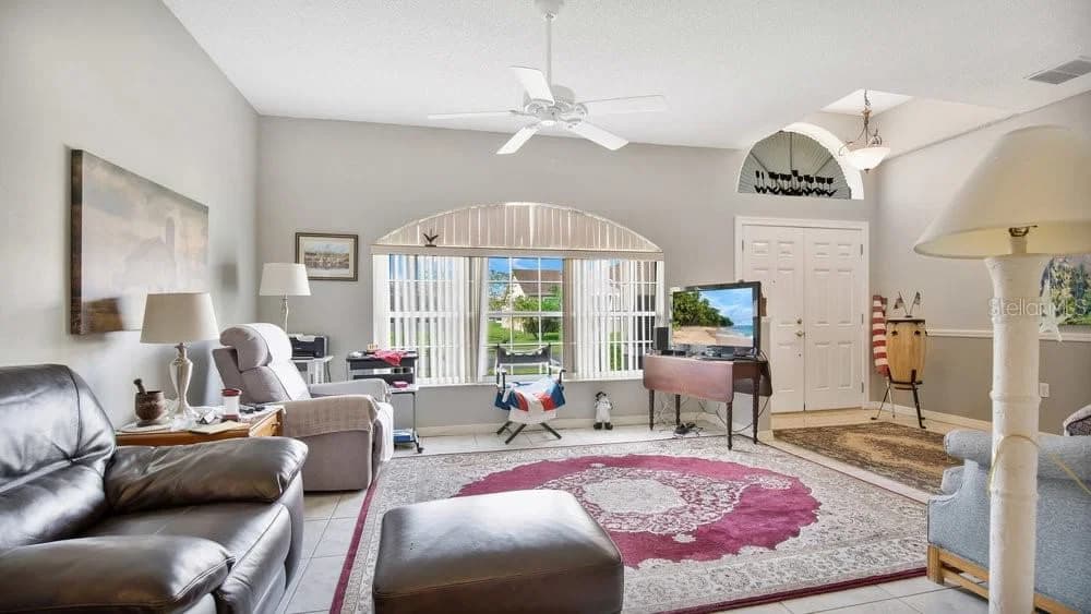 5203 JASMINE TRACE 4