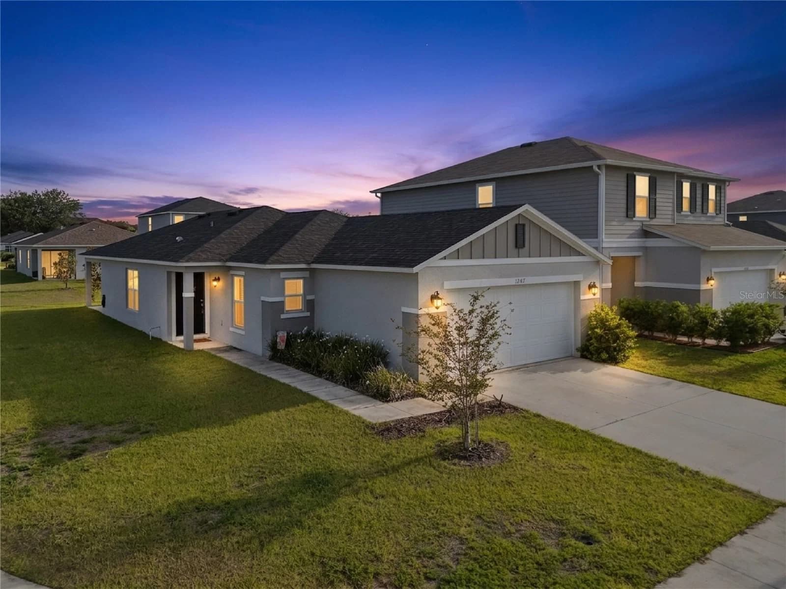 1247 PAPAYA, Davenport, FL 33897