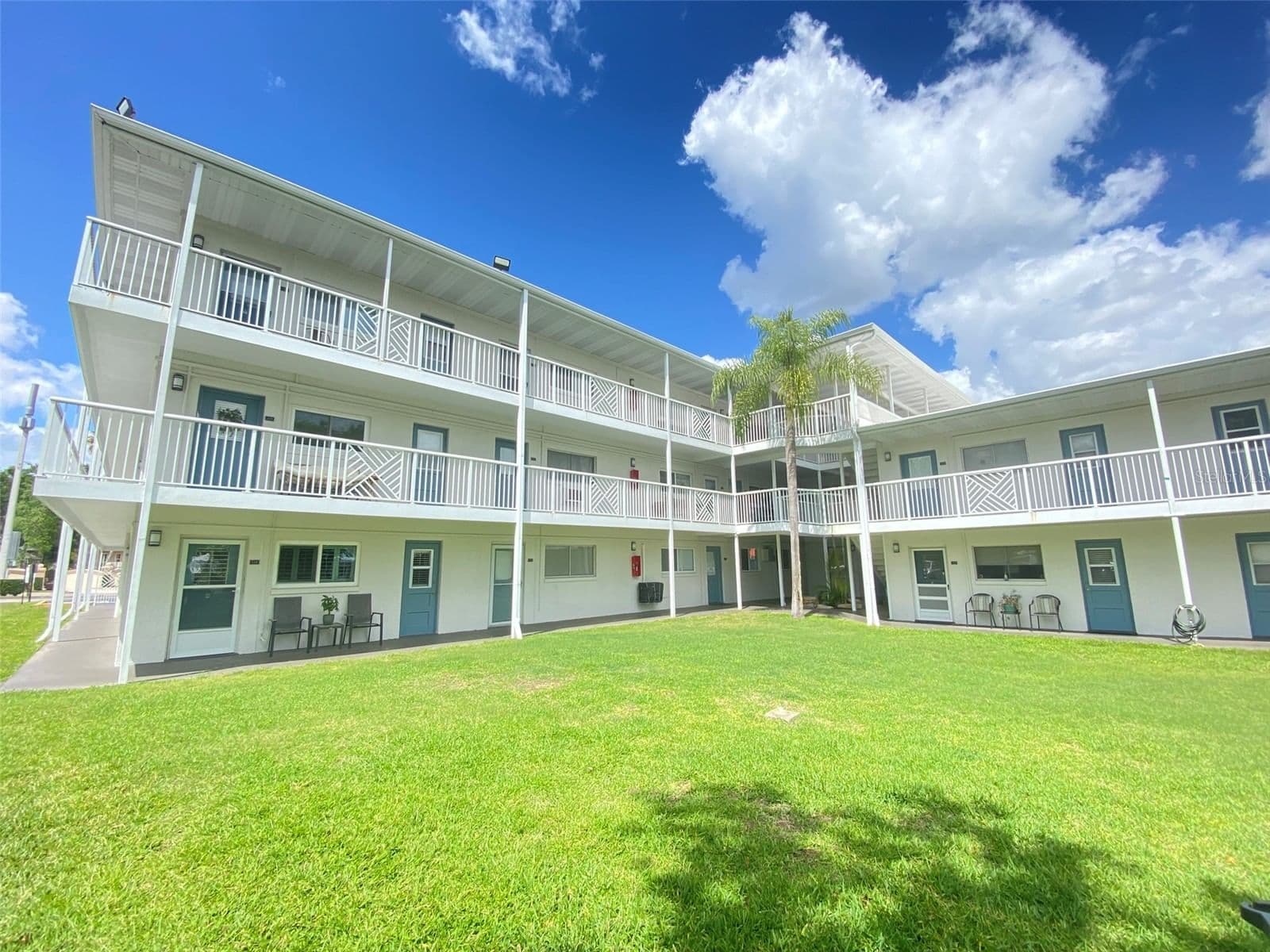 320 LAKEVIEW Street #207, Orlando, FL 32804