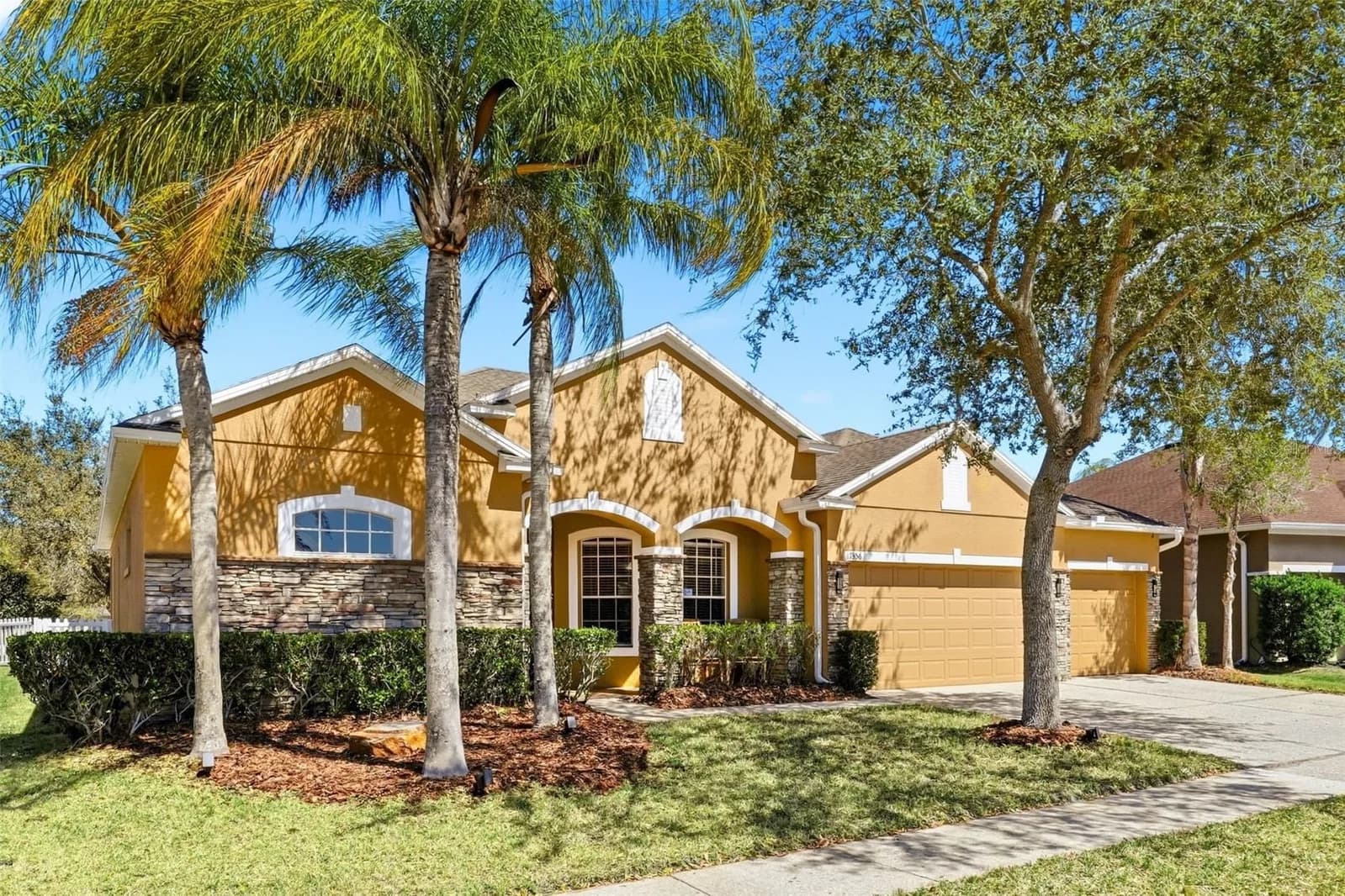 1356 ANNA CATHERINE, Orlando, FL 32828 3