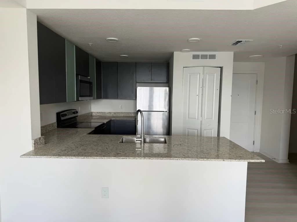 5579 MILLENIA PARK Boulevard #203 4
