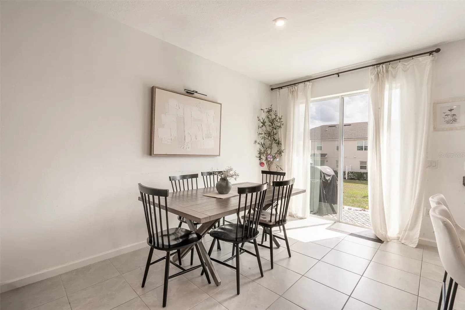 1157 SEASIDE MIST 5