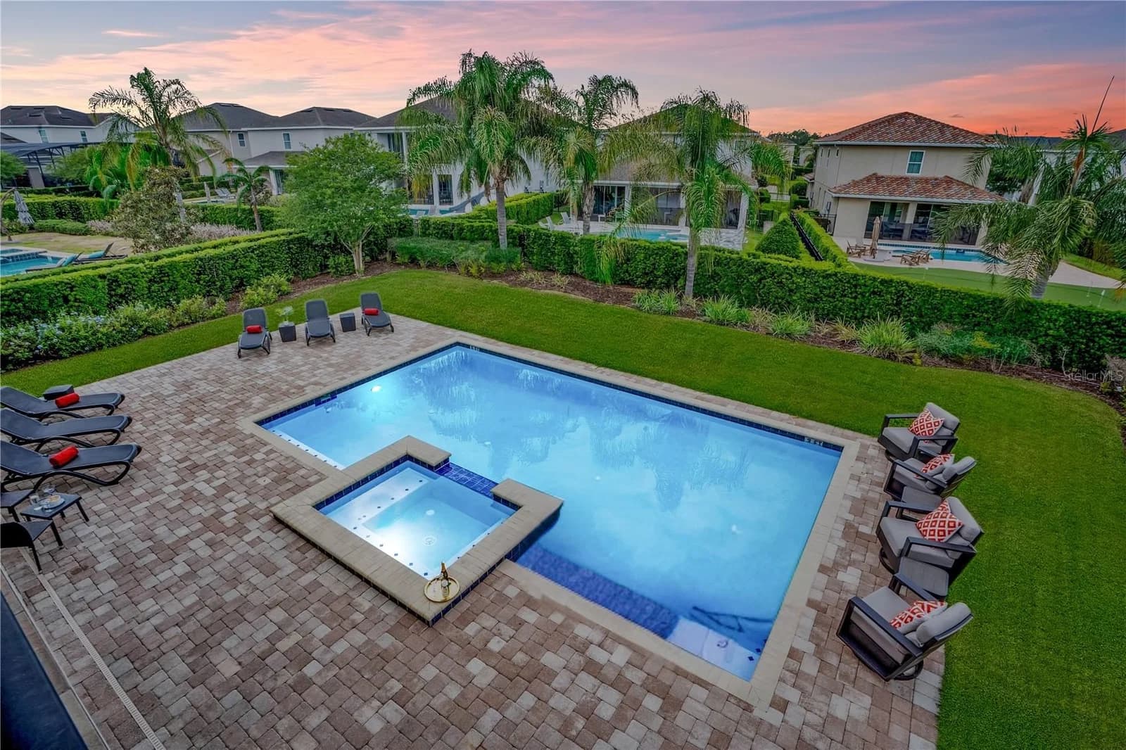 7734 GRABEN, Kissimmee, FL 34747 2