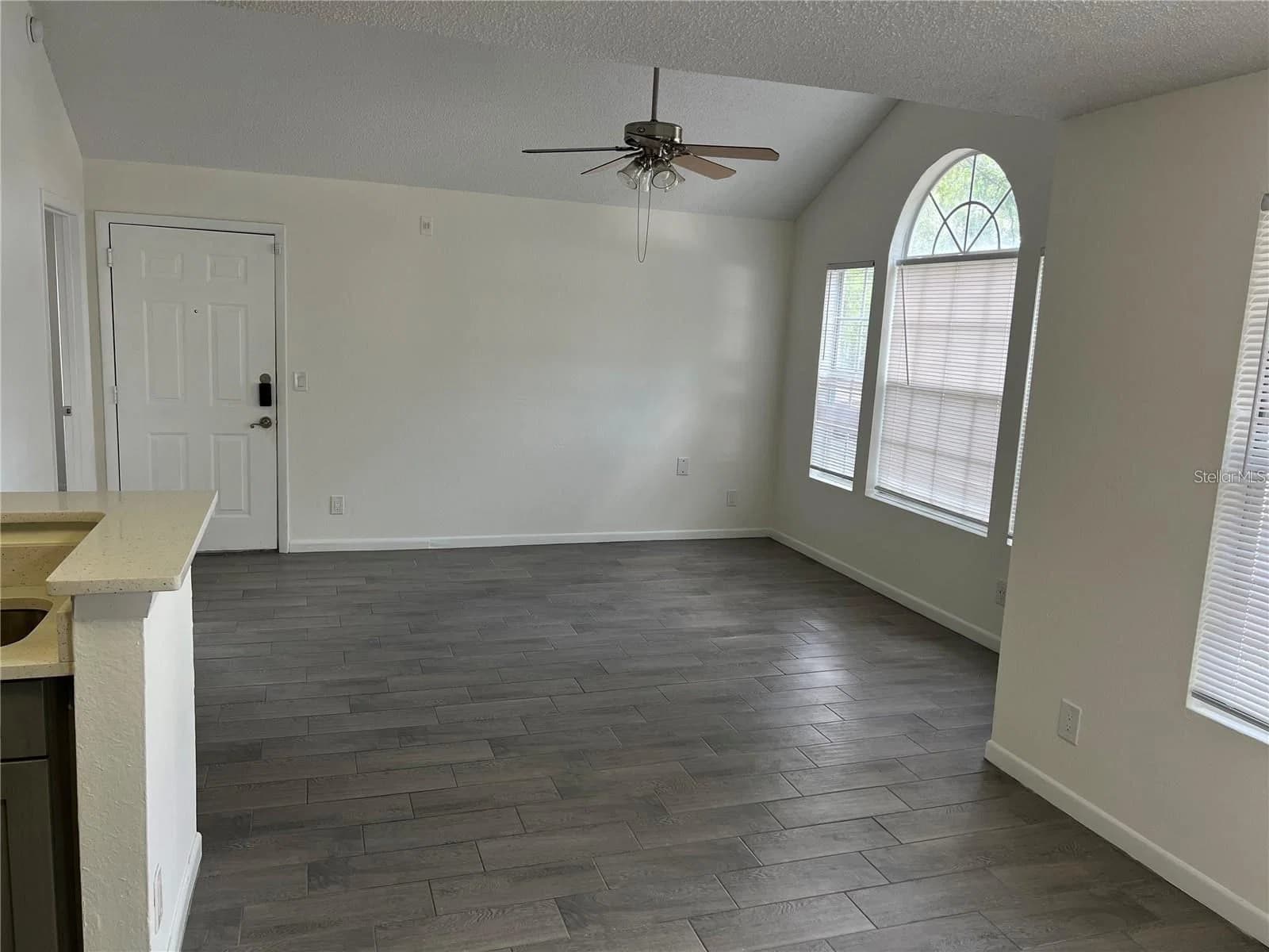 11568 WESTWOOD Boulevard #1021 4