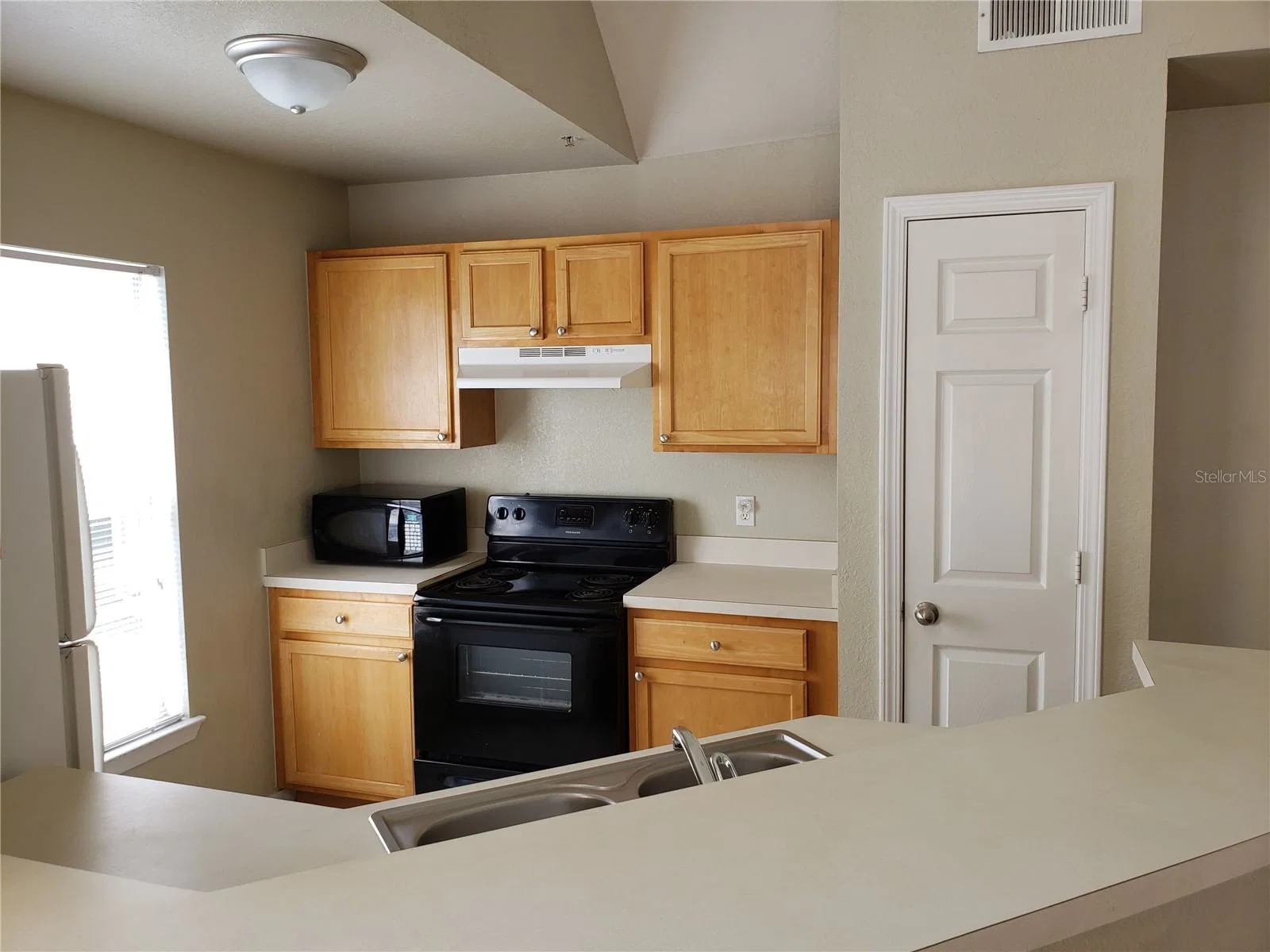 9069 LEE VISTA Boulevard #1210, Orlando, FL 32829 3