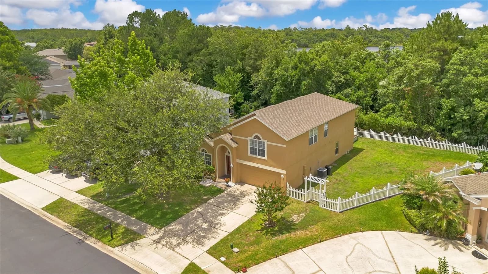 469 CAREY, Orlando, FL 32825 2
