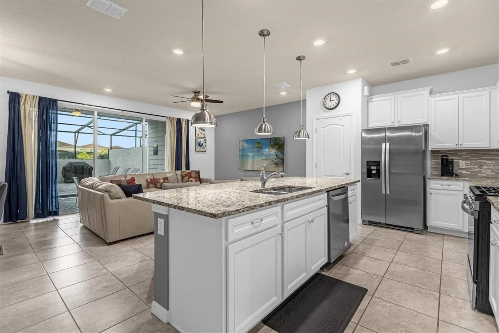 7542 OAK SPRING 4
