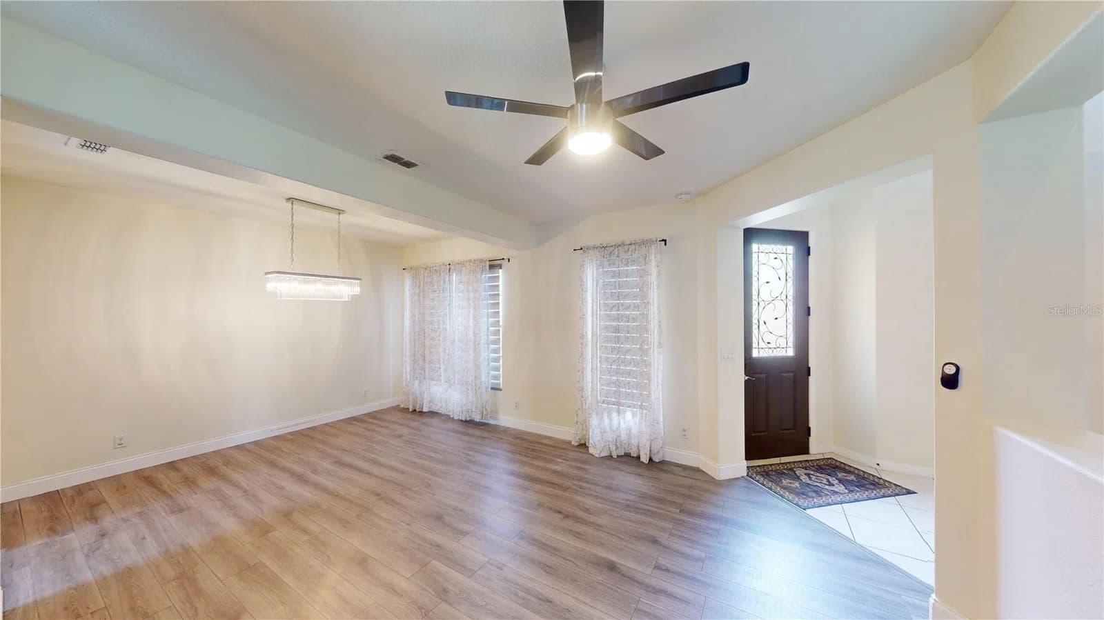 3044 CAMINO REAL 4