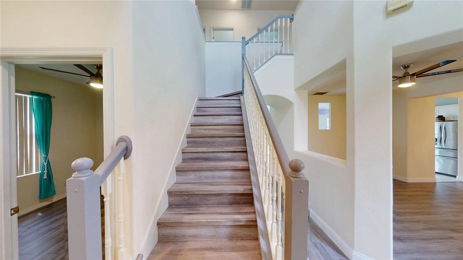 3044 CAMINO REAL 5