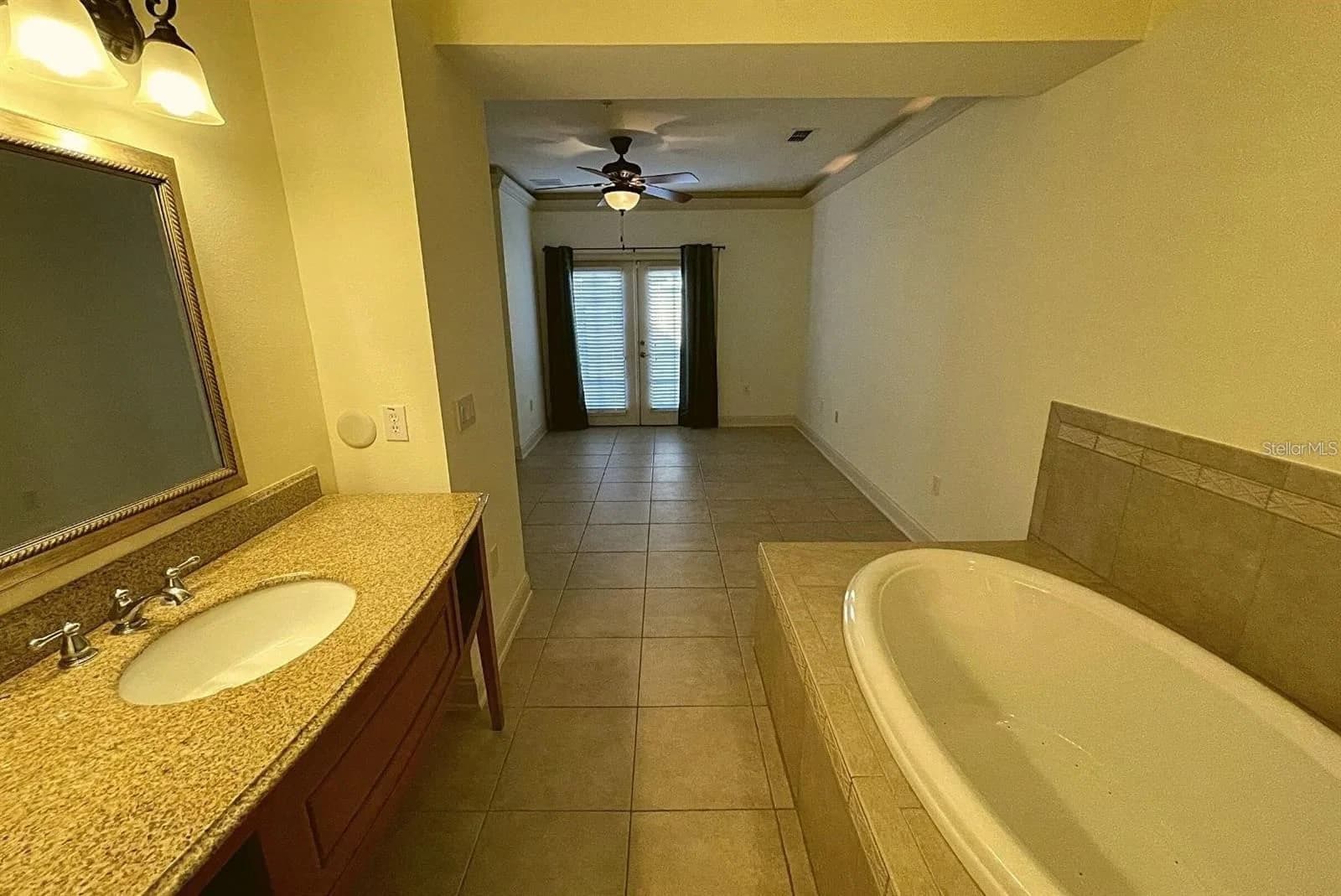 2846 BELLA VISTA 5