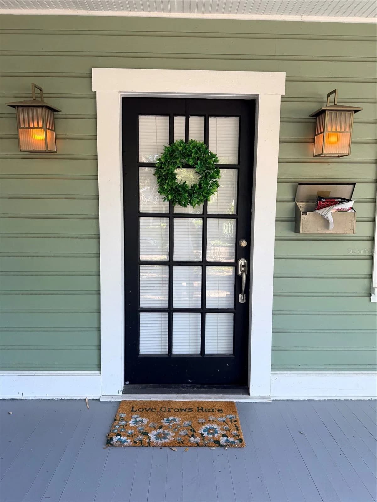 1004 PALMER Street 5