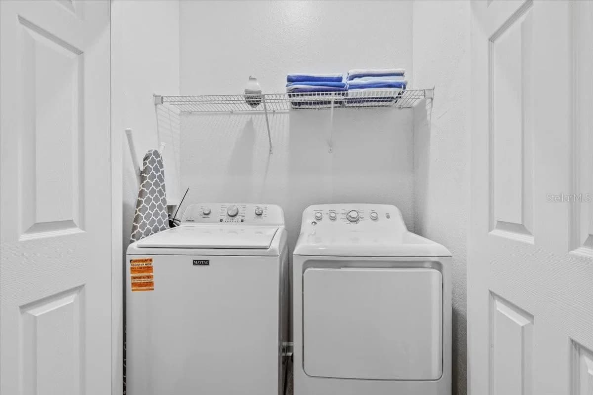 4126 BREAKVIEW Drive #40601, Orlando, FL 32819 3