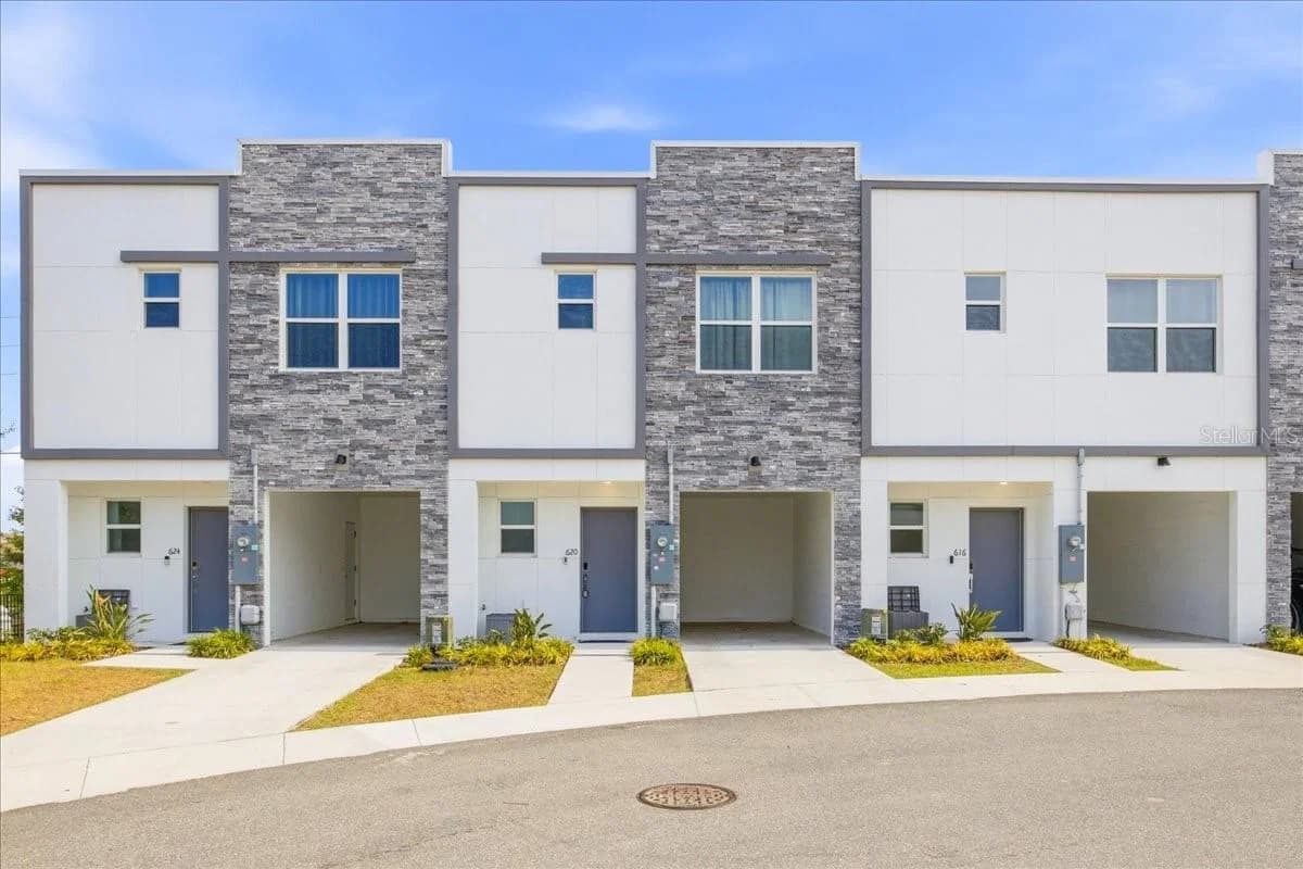 620 TRIKOMO, Davenport, FL 33896