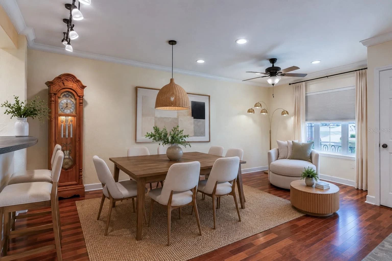 202 SOUTH Street #1044, Orlando, FL 32801 2