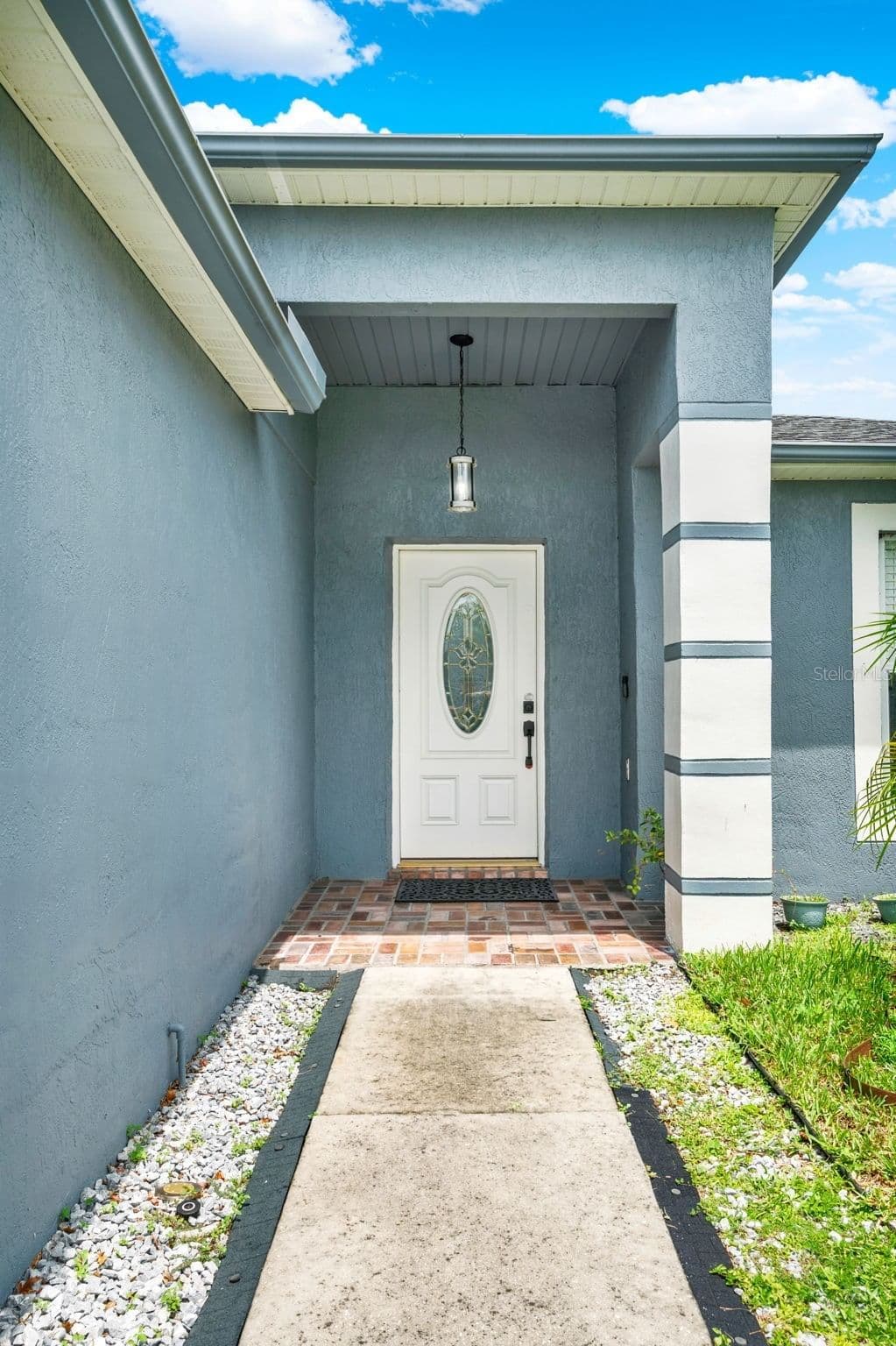 10707 PALAISEAU Court, Orlando, FL 32825 2
