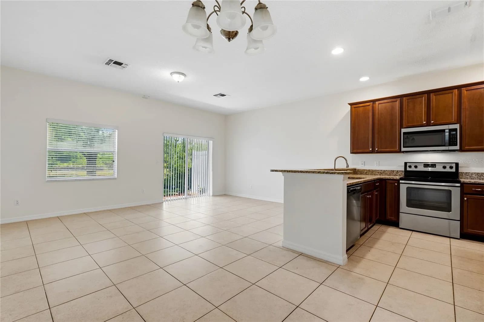 1253 HONEY BLOSSOM, Orlando, FL 32824 2