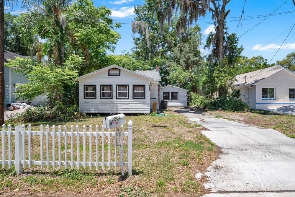2804 KEYSTONE Drive, Orlando, FL 32806 3