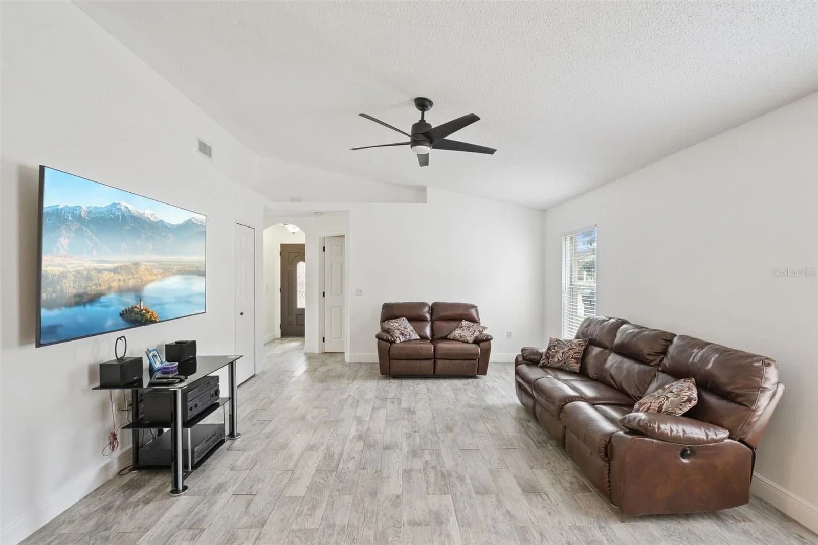 2744 PALM ISLE Way 4