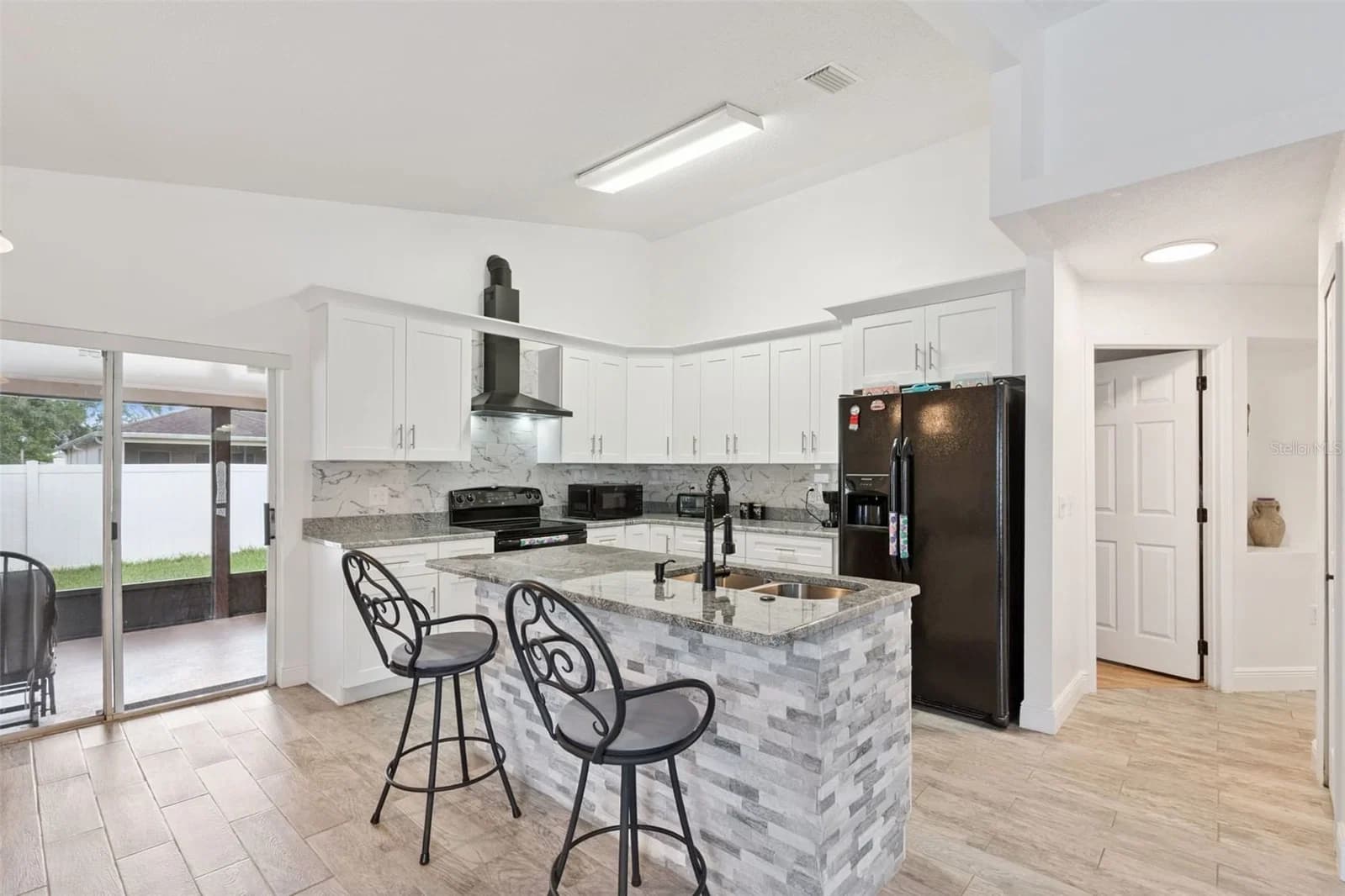 2744 PALM ISLE Way 5
