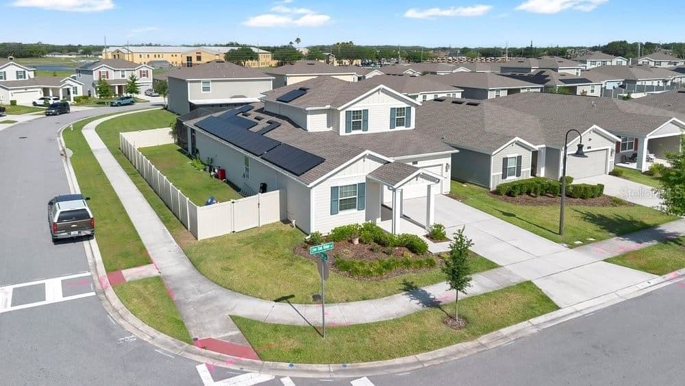 2068 LIVE OAK RIDGE, Kissimmee, FL 34746