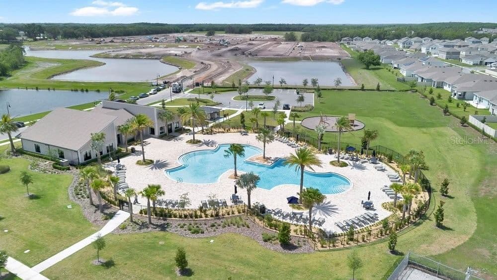2068 LIVE OAK RIDGE, Kissimmee, FL 34746 3