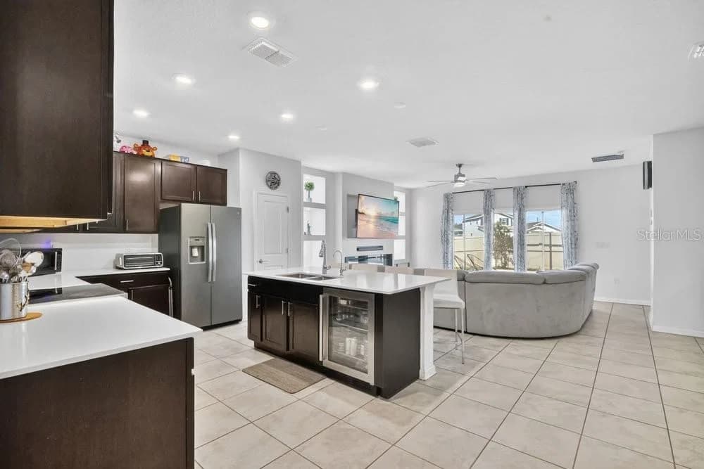 2068 LIVE OAK RIDGE 5