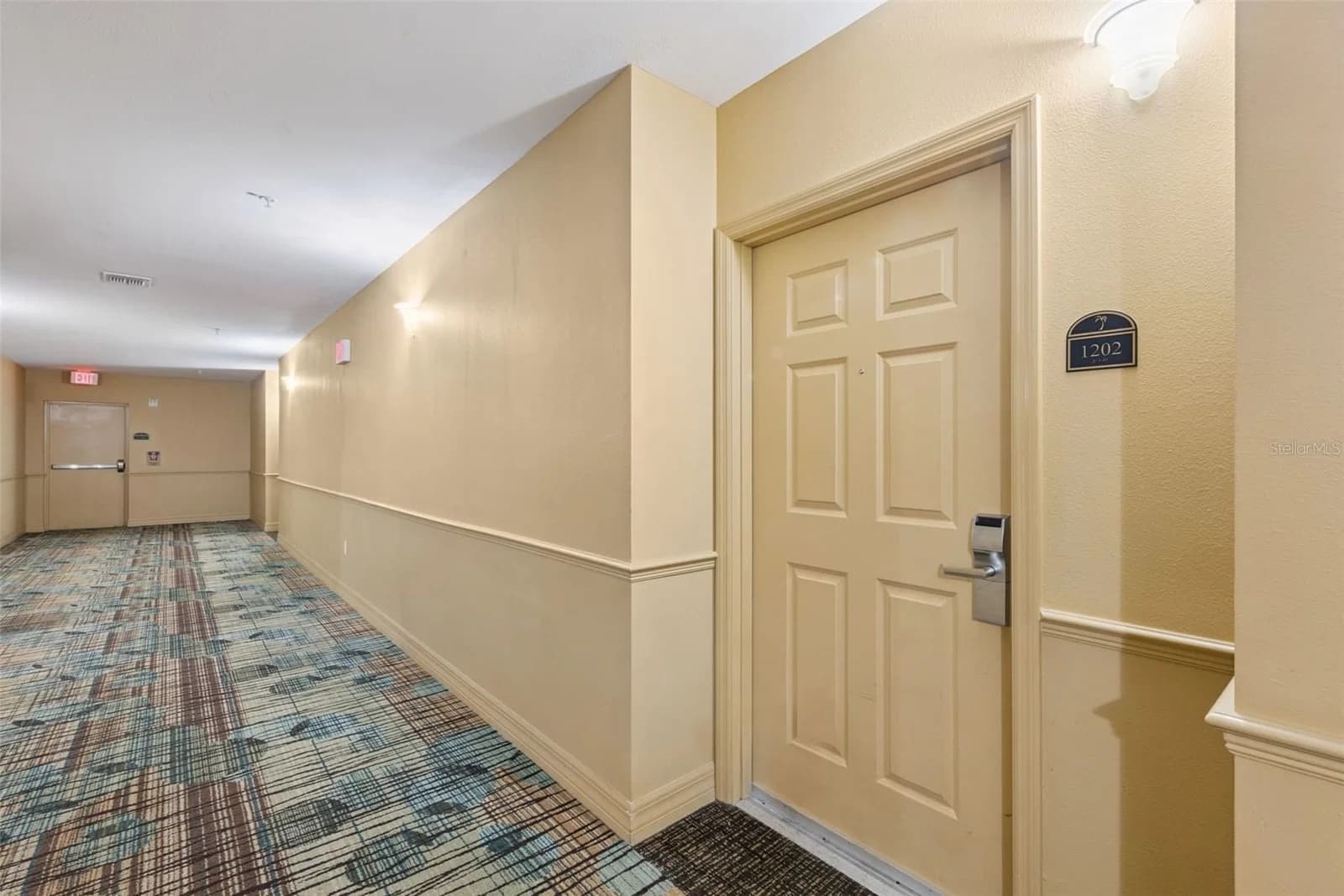8112 POINCIANA Boulevard #1202, Orlando, FL 32821 2