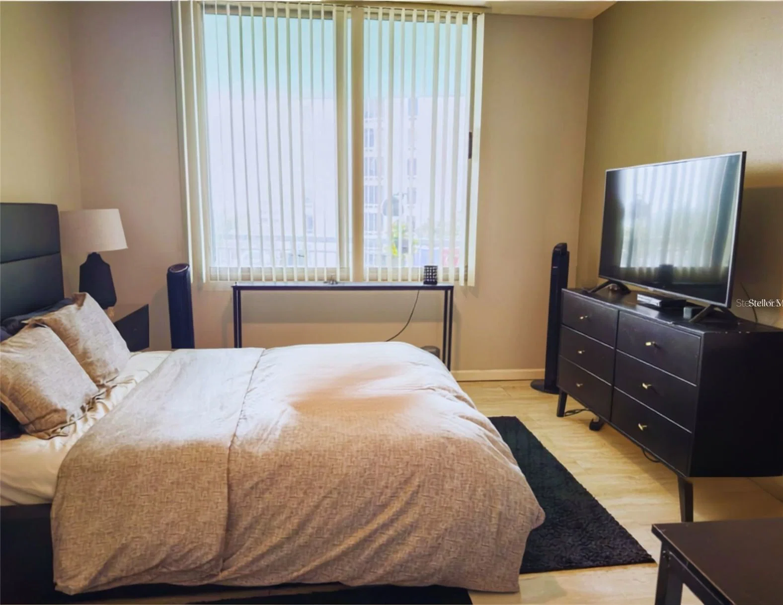 322 CENTRAL Boulevard #714 5