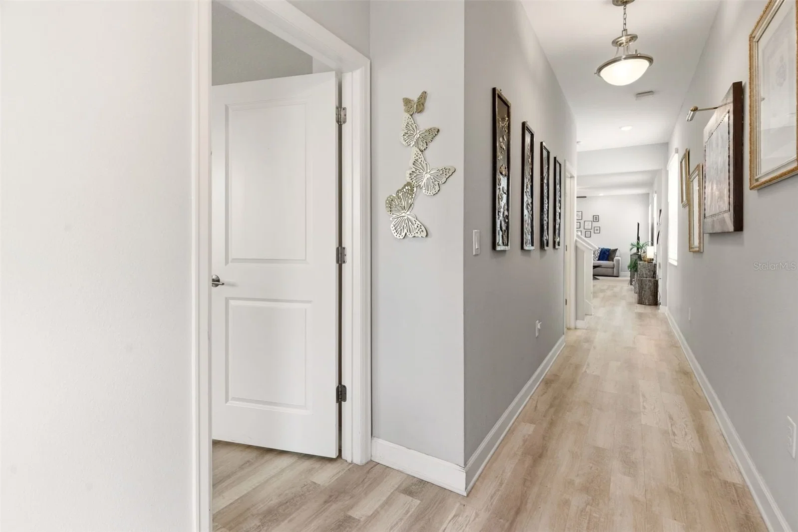11932 HOMETOWN Place 4