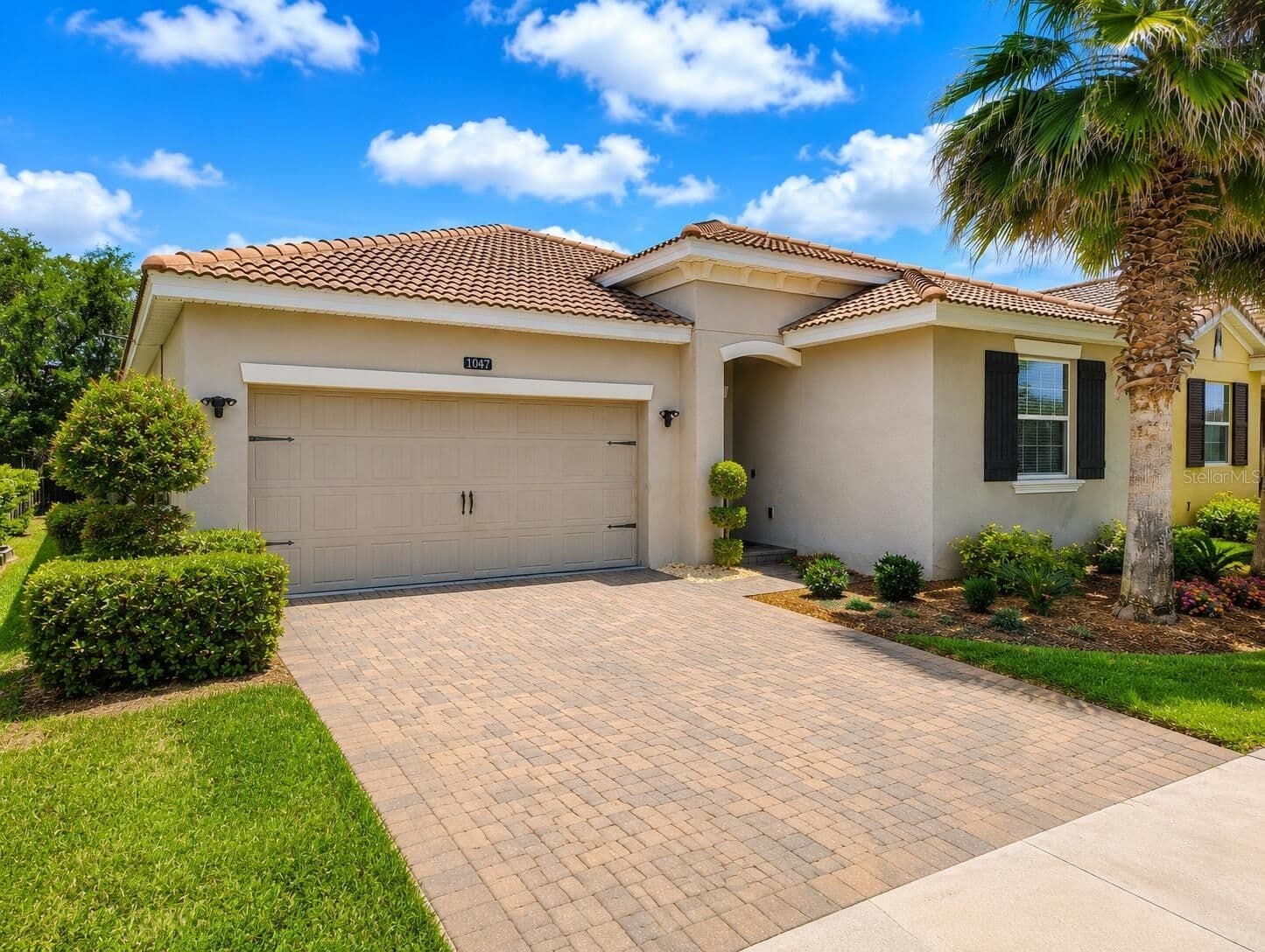 1047 OAK BLUFF, Davenport, FL 33837