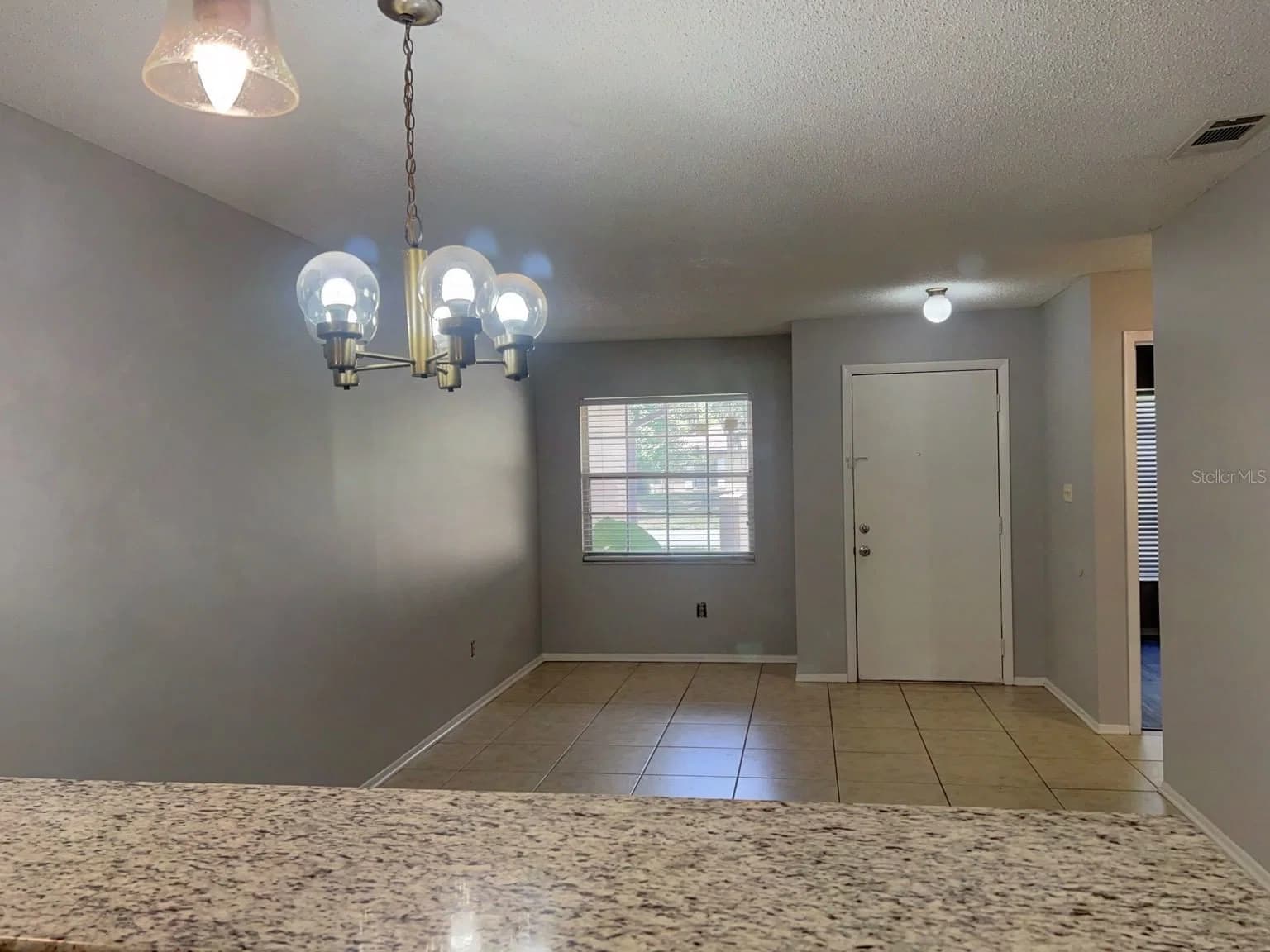 1421 SOPHIE Boulevard, Orlando, FL 32828 2
