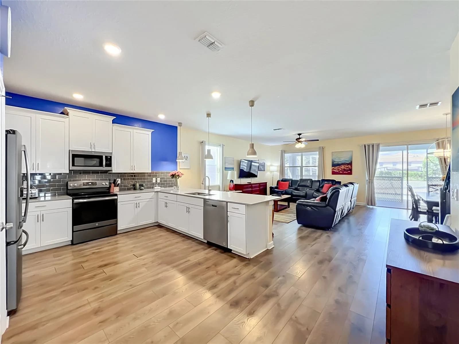 1556 MAIDSTONE 5