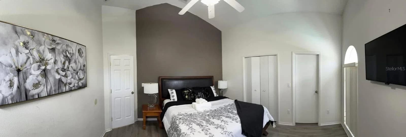 121 BLOOMINGDALE 5