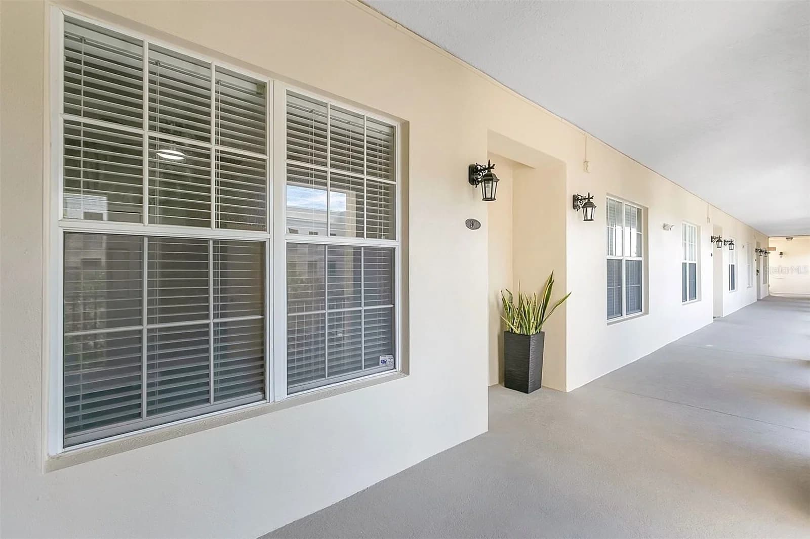 4392 WARDELL 4