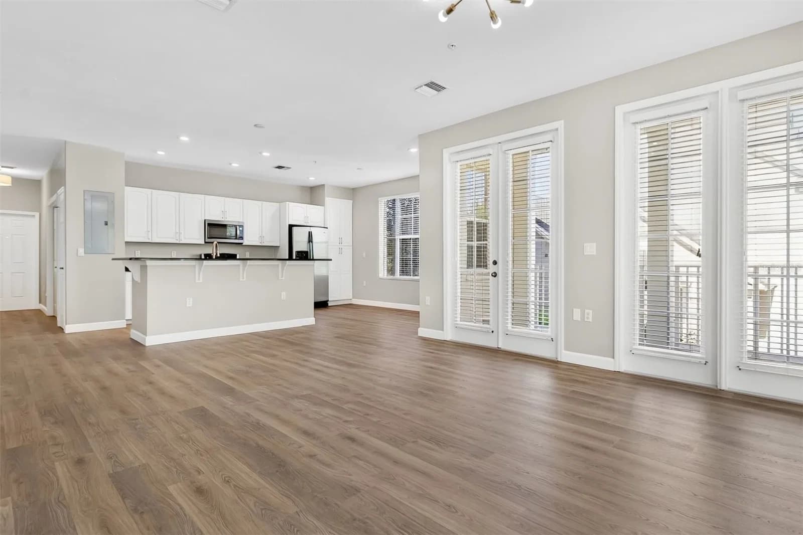 4392 WARDELL 5