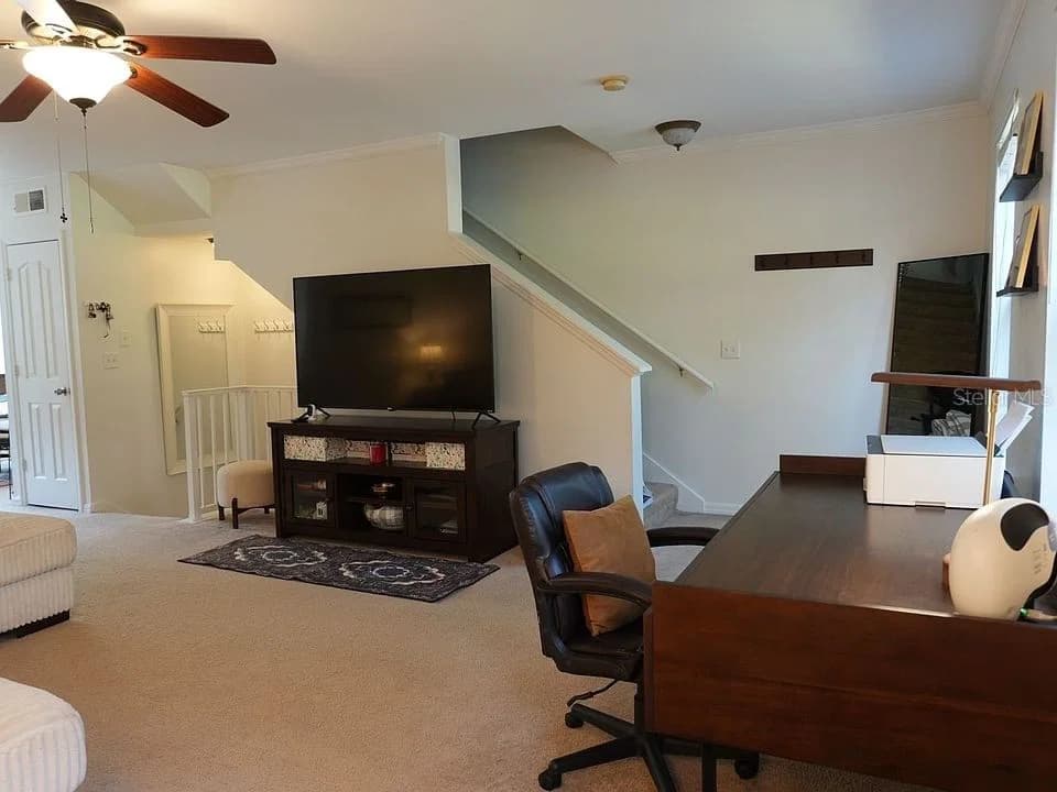 1004 WATERSIDE 2