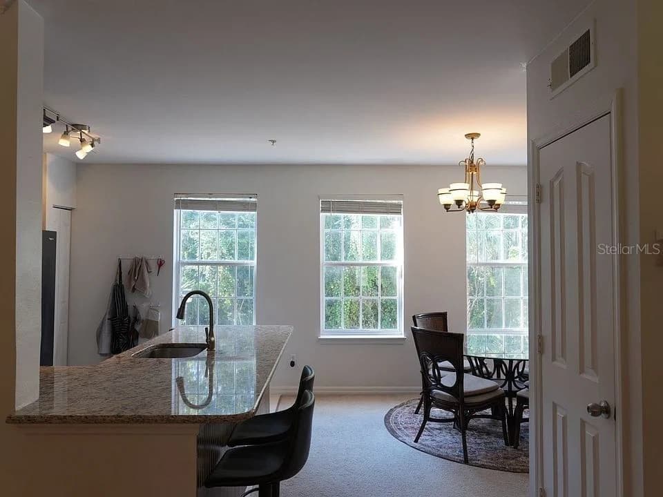 1004 WATERSIDE 3