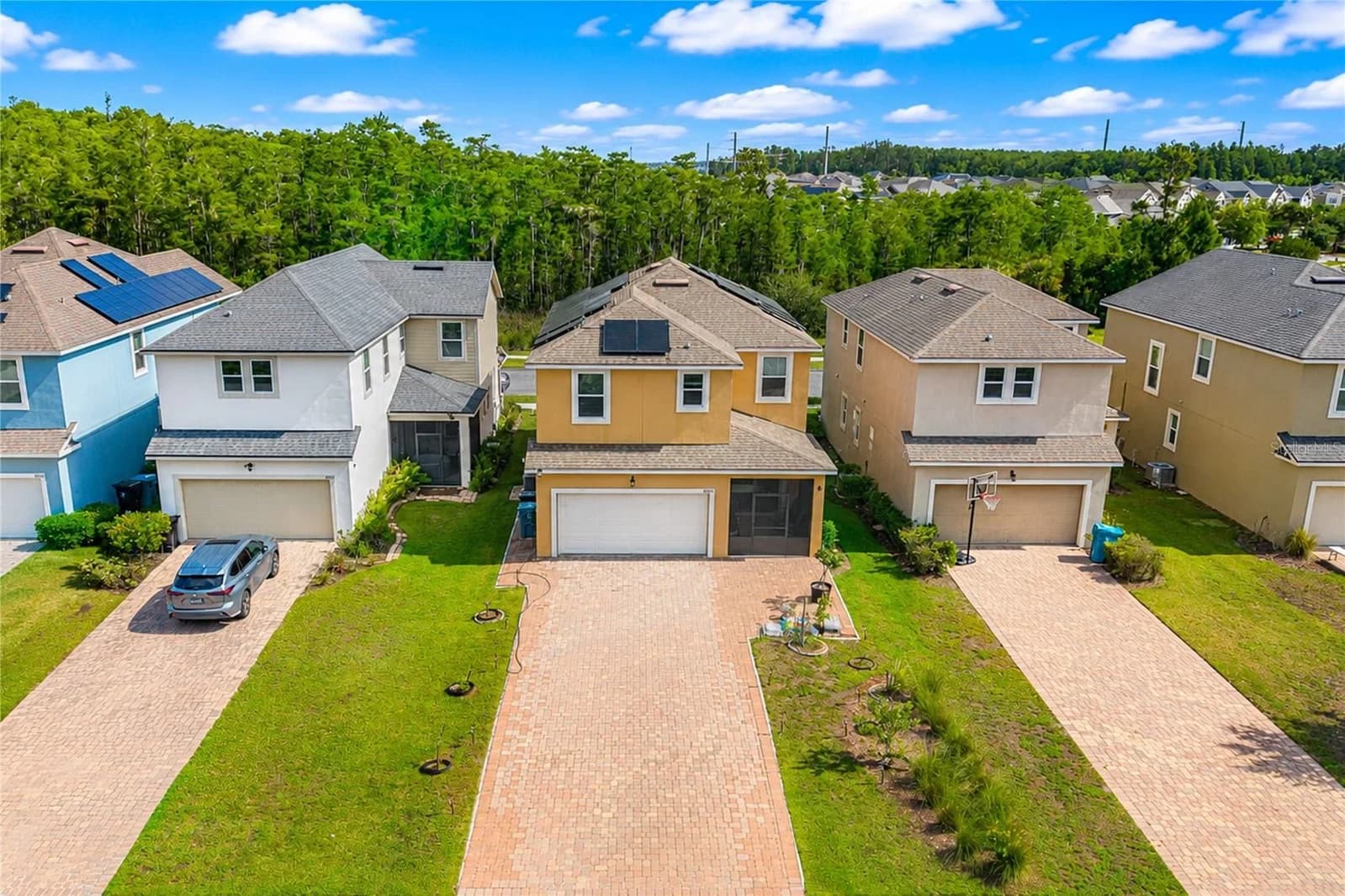 8032 SCAGEL, Orlando, FL 32832 3