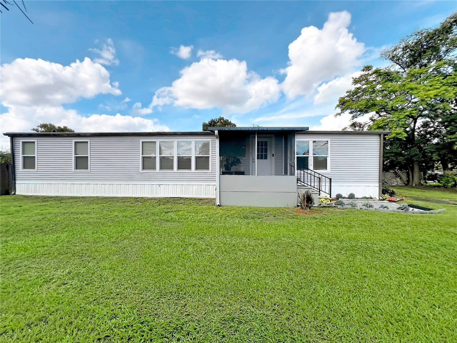 7519 CHARLIN, Orlando, FL 32822
