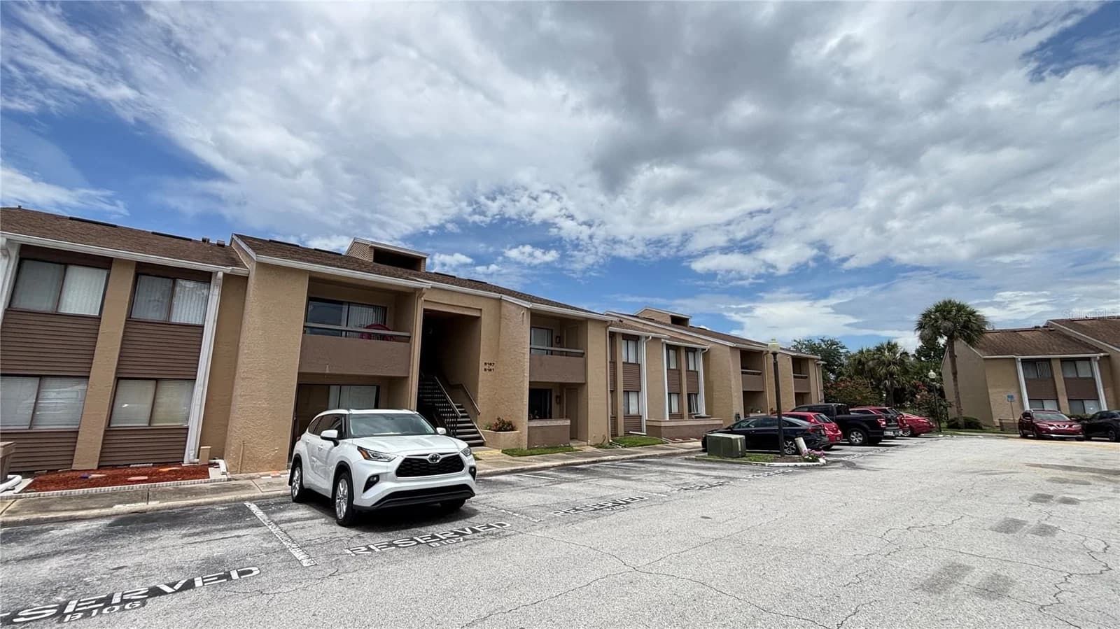 5169 VINELAND, Orlando, FL 32811 2